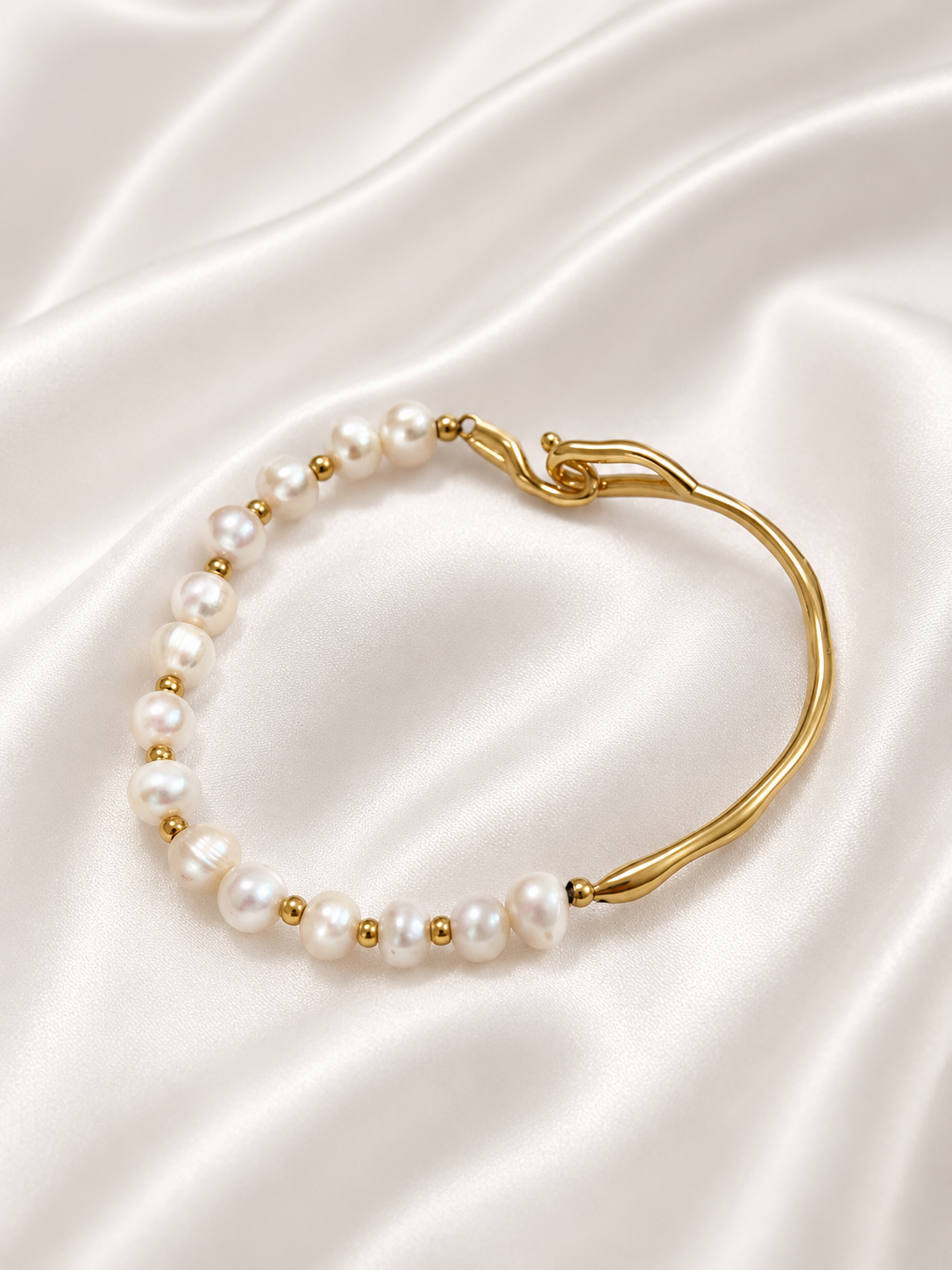 ✨ Pearl Éclat Bracelet✨