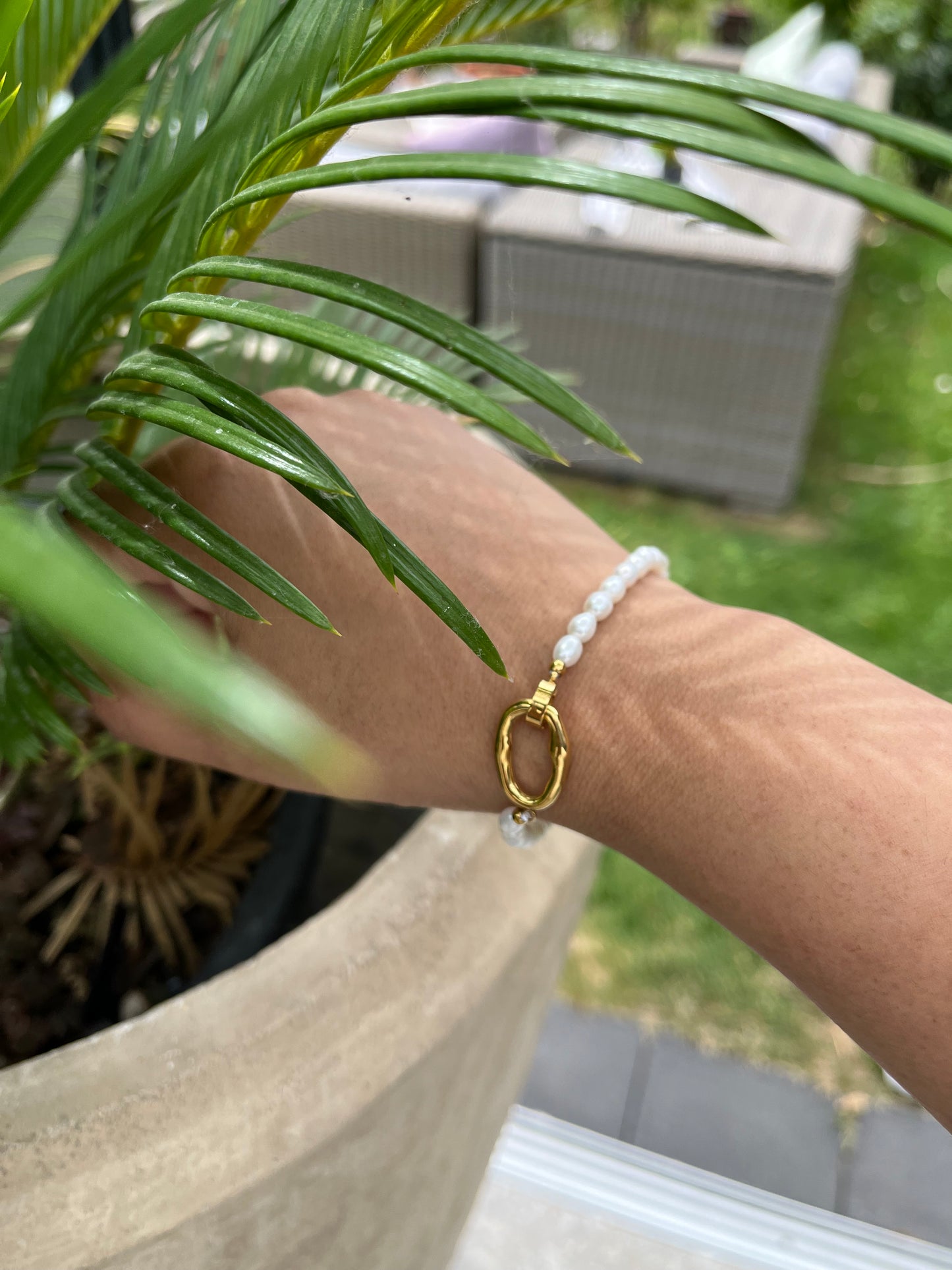 ✨Pearl Aura bracelet ✨